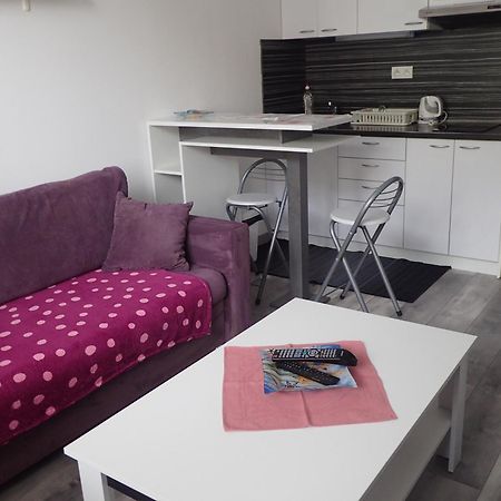 Cozy Apartment Bratislava Bagian luar foto